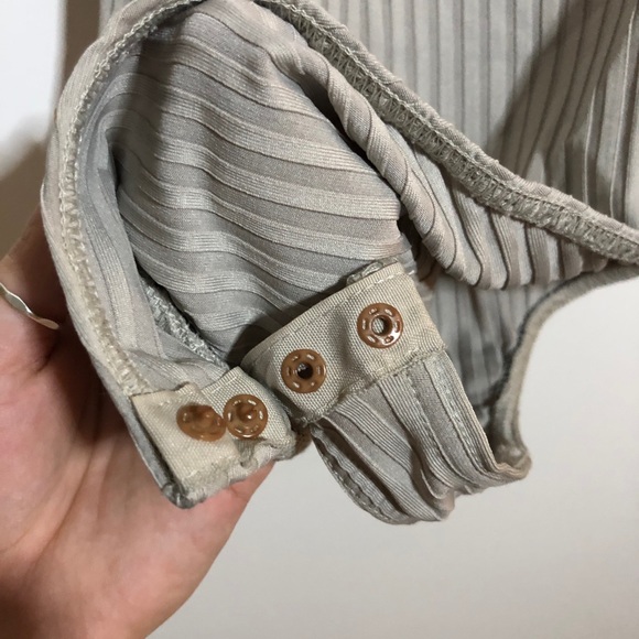 Silver Ribbed Bodysuit - Picture 4 of 4